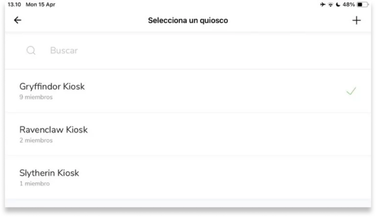 Haz clic en el símbolo "+" para crear un nuevo quiosco, asignarle un nombre y asignarle miembros.