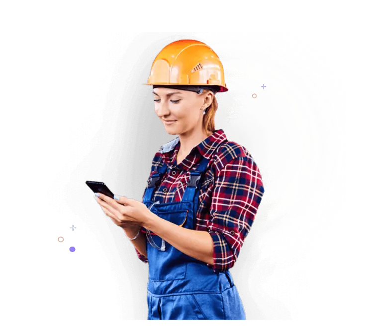 Construction worker using a time tracker