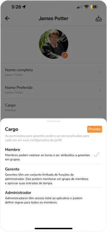 Alterando o função de um membro em seu perfil no celular