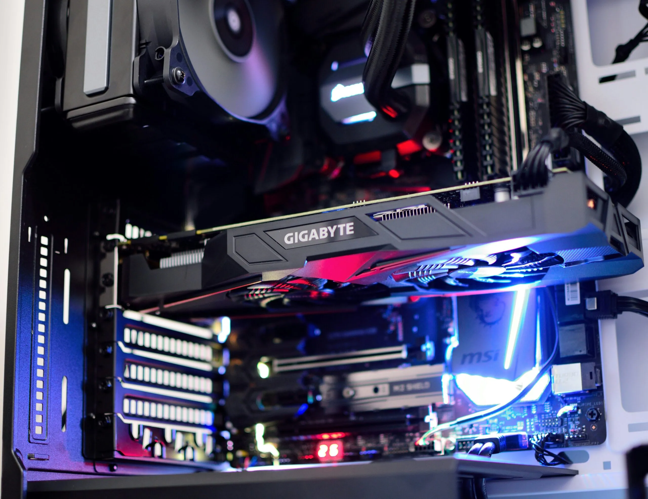 Graphics processing unit with lights