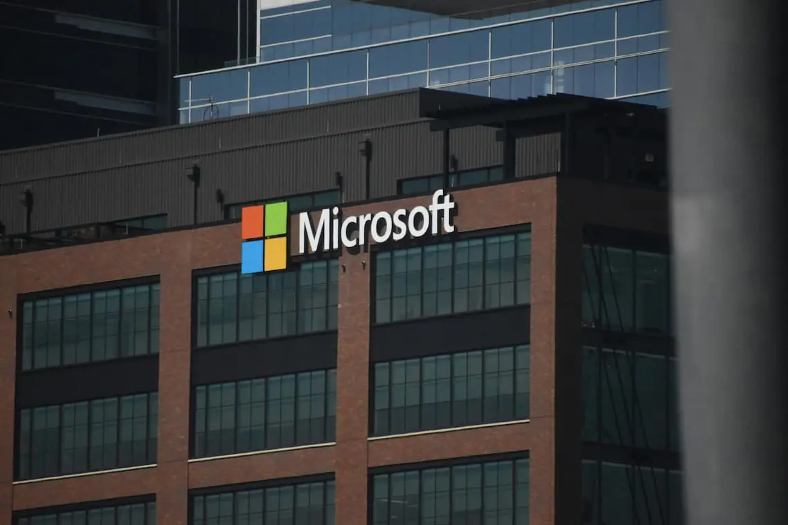 Microsoft exige retorno ao escritório 3 vezes por semana