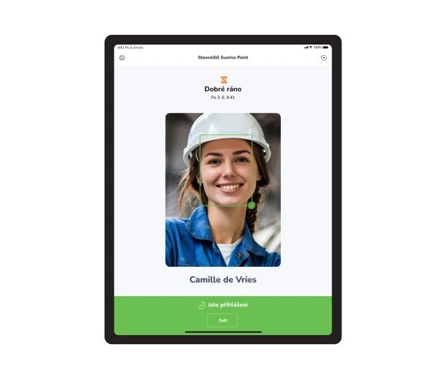 Pracovní kioskový tablet pro přihlašování zaměstnanců s rozpoznáváním obličeje